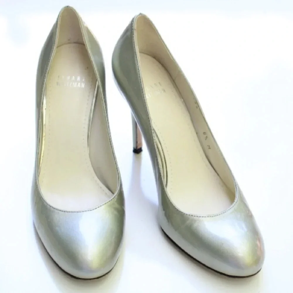 Stuart Weitzman pumps